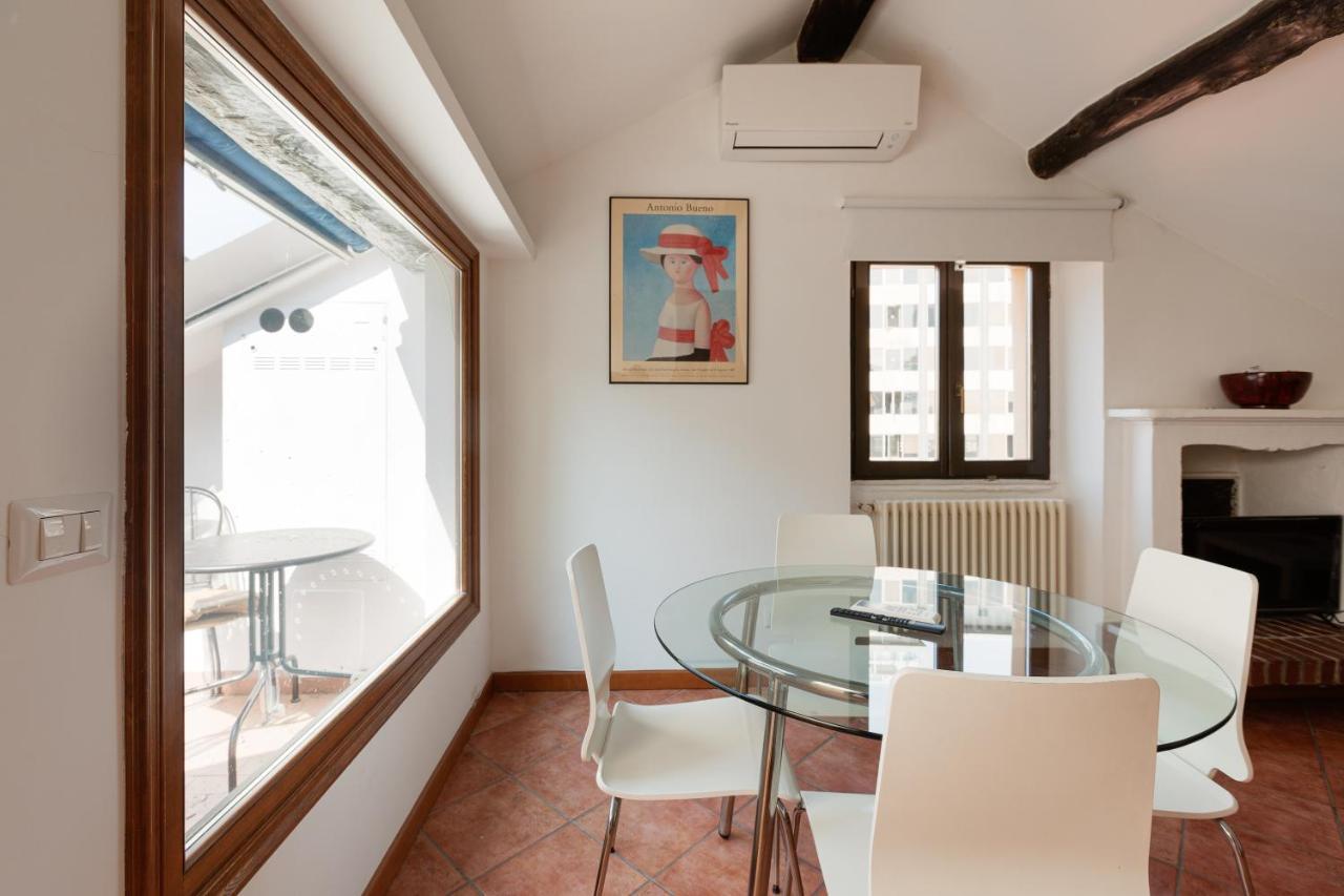 Corso Como Balcony Apartment Milánó Kültér fotó